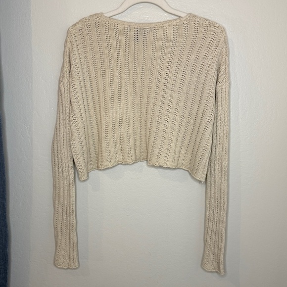 Forever21 | Beige Knit Crop Top Long Sleeve - Picture 2 of 3